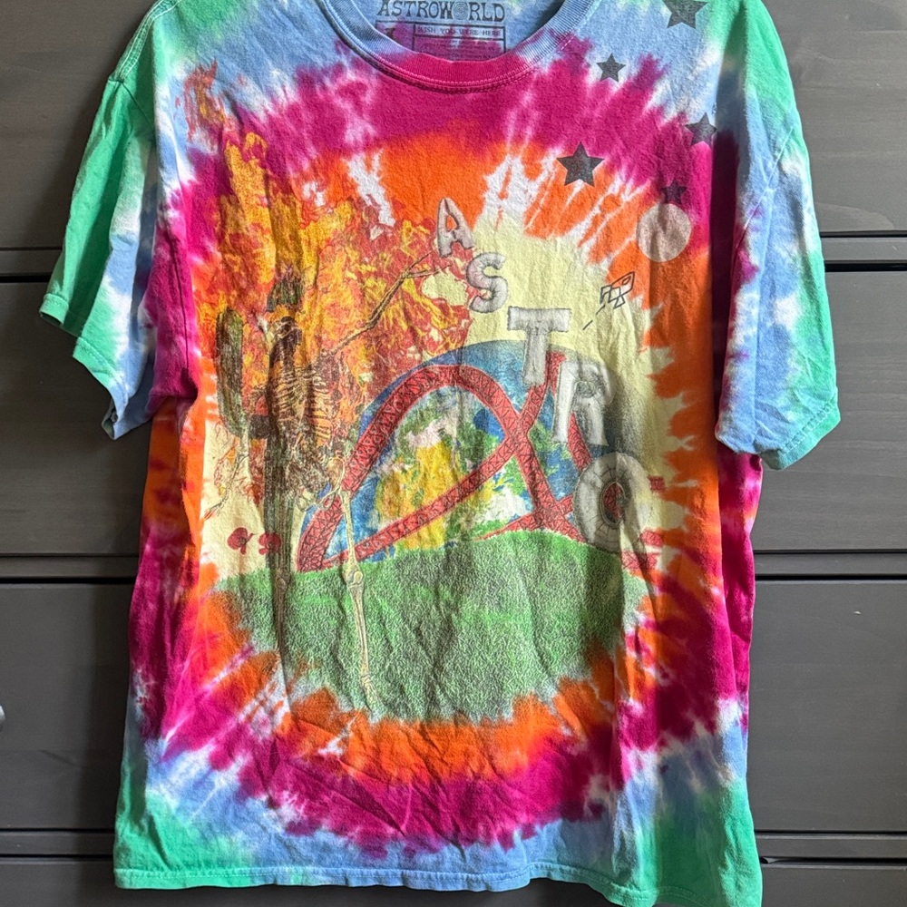 Astroworld Tie-Dye Graphic T-Shirt